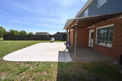 Other - 5780 Honey Oak Dr, Hernando, MS 38632 photo 11 of 14