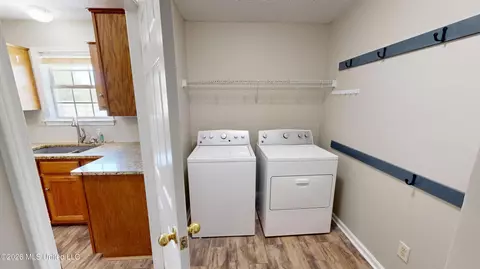 Other - 5780 Honey Oak Dr, Hernando, MS 38632 photo 7 of 14