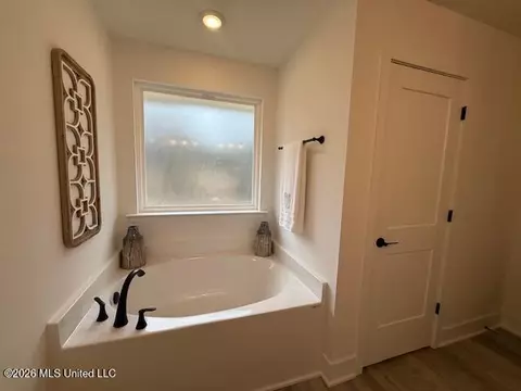 Other - 8971 Jackson Ln, Olive Branch, MS 38654 photo 1 of 5