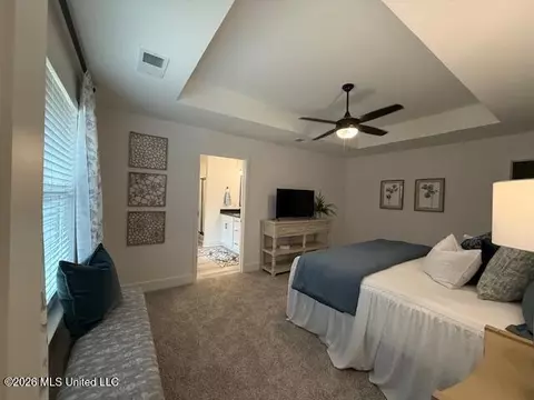 Bedroom - 8971 Jackson Ln, Olive Branch, MS 38654 photo 1 of 4
