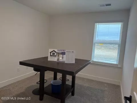 Bedroom - 8971 Jackson Ln, Olive Branch, MS 38654 photo 3 of 4