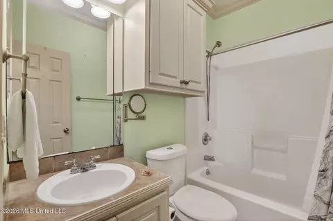 Bath - 106 Devlin Dr, Madison, MS 39110 photo 4 of 4