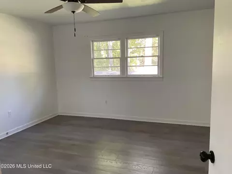 Bedroom - 603 N Oak Ave, Braxton, MS 39044 photo 3 of 3