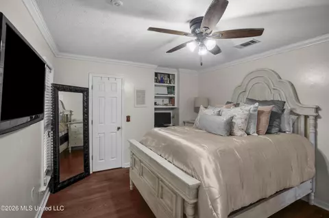 Bedroom - 301 Calumet Dr, Madison, MS 39110 photo 3 of 4