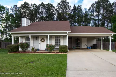 332 Swan Dr, Brandon, MS 39047