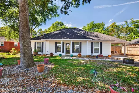 1209 E Old Pass Rd, Long Beach, MS 39560