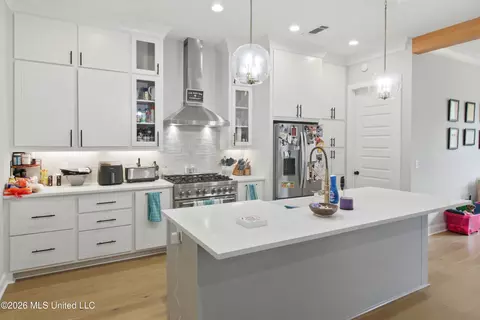 Kitchen - 112 Biltmore Cv, Flowood, MS 39232 photo 1 of 5
