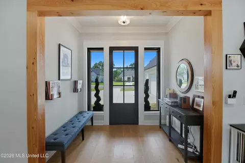Entry Way - 112 Biltmore Cv, Flowood, MS 39232 photo 1 of 6