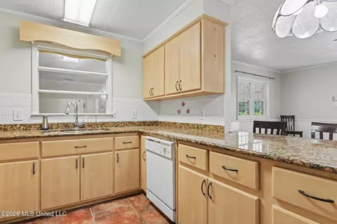 Kitchen - 4800 Forrest St, Moss Point, MS 39563 photo 3 of 4