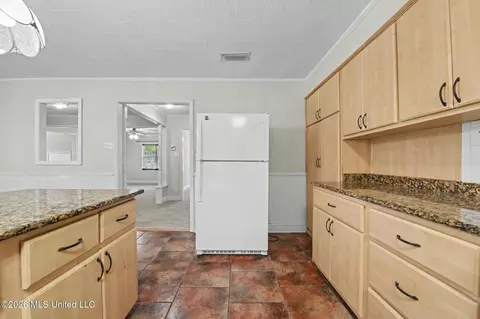 Kitchen - 4800 Forrest St, Moss Point, MS 39563 photo 4 of 4