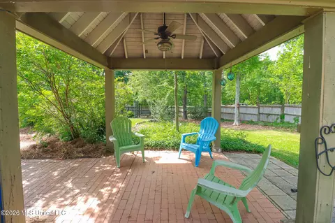 Exterior - 75 Moss Woods Dr, Madison, MS 39110 photo 8 of 17