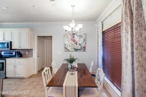 Dining - 117 S Branch St, Madison, MS 39110 photo 1 of 2