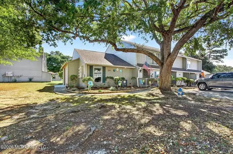 Exterior - 258 Highpoint Dr, Diamondhead, MS 39525 photo 6 of 6