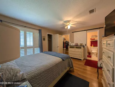 Bedroom - 258 Highpoint Dr, Diamondhead, MS 39525 photo 1 of 4