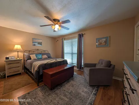 Bedroom - 258 Highpoint Dr, Diamondhead, MS 39525 photo 4 of 4