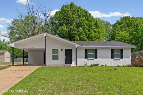 5722 Chickasaw Dr, Horn Lake, MS 38637