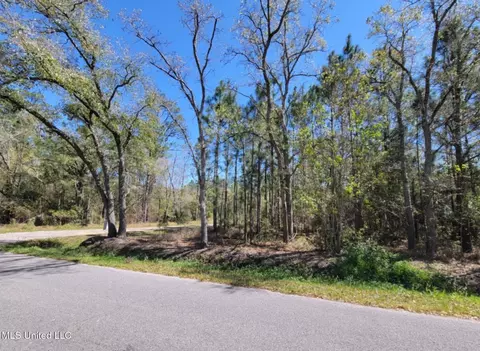 lot13 Red St, Waveland, MS 39576