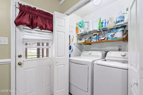 Other - 10158 Oak Leaf Dr, Olive Branch, MS 38654 photo 3 of 5