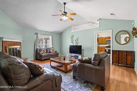 Other - 10158 Oak Leaf Dr, Olive Branch, MS 38654 photo 1 of 5