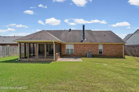 Other - 10158 Oak Leaf Dr, Olive Branch, MS 38654 photo 5 of 5