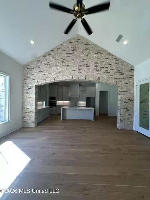 Other - 815 Thornberry Rdg, Madison, MS 39110 photo 1 of 18