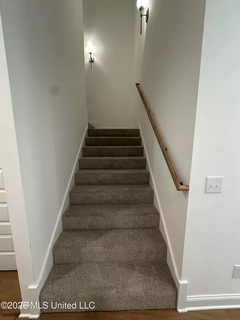 Entry Way - 815 Thornberry Rdg, Madison, MS 39110 photo 2 of 2