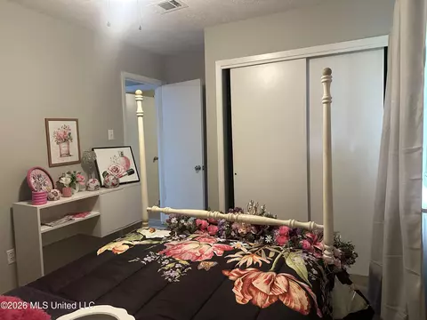 Bedroom - 119 Harris Ln, Madison, MS 39110 photo 11 of 13