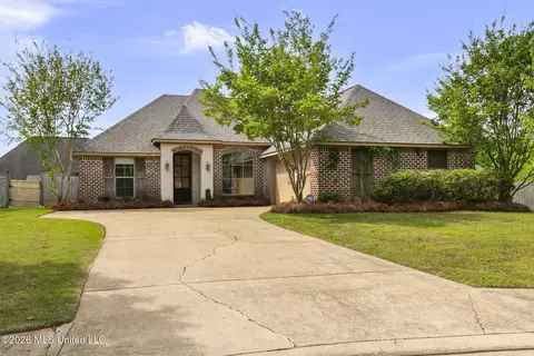 903 Timberton Dr, Pearl, MS 39208