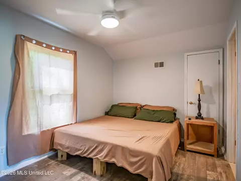Bedroom - 2857 Anthony Rd, Pope, MS 38658 photo 4 of 5