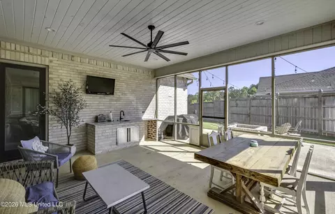 Exterior - 1208 Jade Cv, Flowood, MS 39232 photo 5 of 13