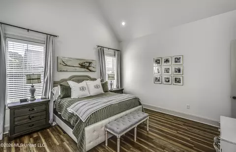 Bedroom - 1208 Jade Cv, Flowood, MS 39232 photo 1 of 11