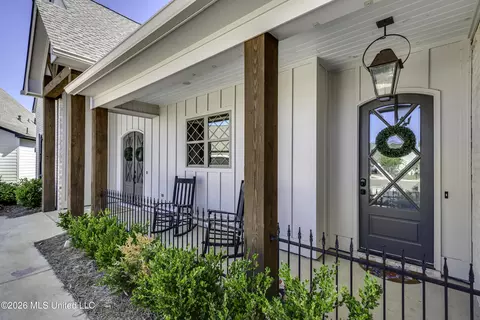 Exterior - 1208 Jade Cv, Flowood, MS 39232 photo 2 of 13