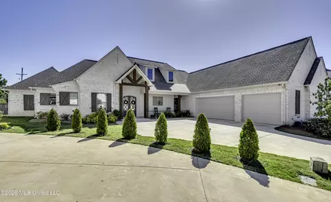 Exterior - 1208 Jade Cv, Flowood, MS 39232 photo 9 of 13