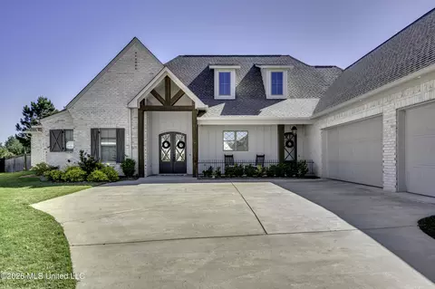 Exterior - 1208 Jade Cv, Flowood, MS 39232 photo 10 of 13