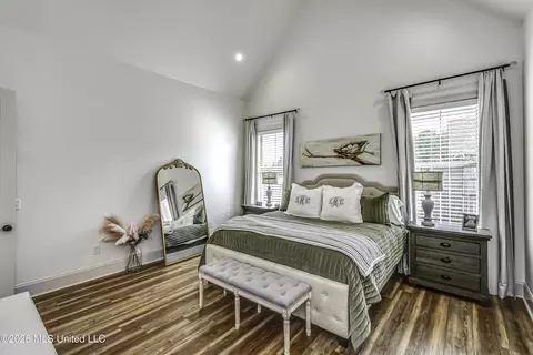 Bedroom - 1208 Jade Cv, Flowood, MS 39232 photo 2 of 11
