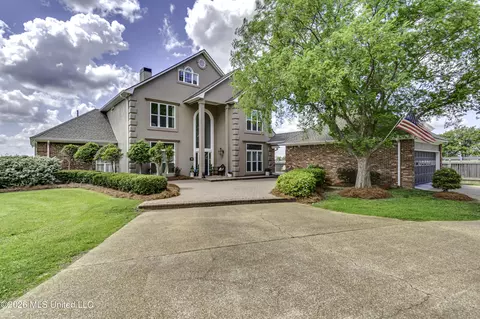 1111 Bay Vis, Brandon, MS 39047