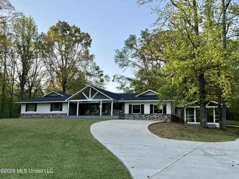 1250 Friendship East Rd, Charleston, MS 38921