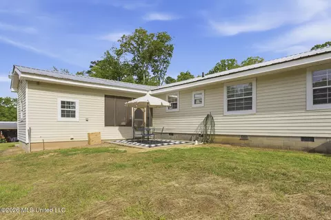 Exterior - 1457 Old Jackson Rd, Terry, MS 39170 photo 3 of 5
