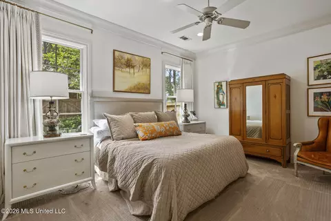 Bedroom - 4152 Ridgewood Rd, Jackson, MS 39211 photo 1 of 3