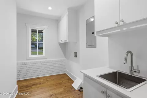 Other - 1917 E Northside Dr, Jackson, MS 39211 photo 4 of 8