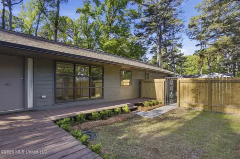 Other - 1917 E Northside Dr, Jackson, MS 39211 photo 1 of 8