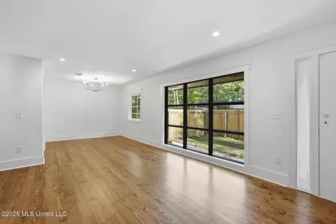 Living - 1917 E Northside Dr, Jackson, MS 39211 photo 2 of 8