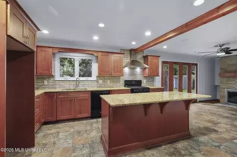 Kitchen - 5445 Pine Lane Dr, Jackson, MS 39201 photo 1 of 3