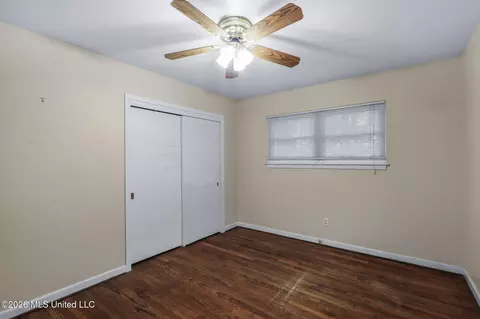 Bedroom - 5445 Pine Lane Dr, Jackson, MS 39201 photo 5 of 9