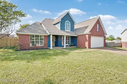 1679 Sandpiper Cv, Hernando, MS 38632