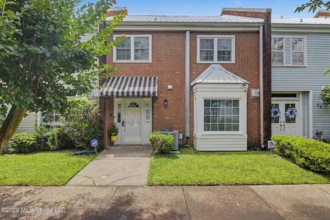 928 Courthouse Rd #30, Gulfport, MS 39507