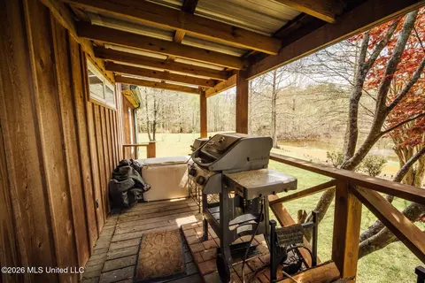 Exterior - 853 Spring Water Ranch Rd, Brandon, MS 39042 photo 5 of 13