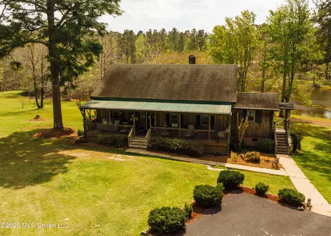 853 Spring Water Ranch Rd, Brandon, MS 39042