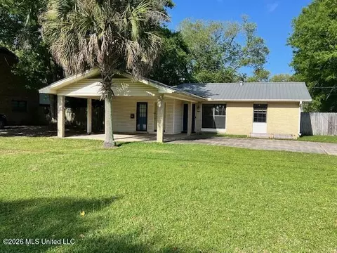 2907 Larchmont St #NA, Pascagoula, MS 39567