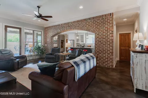 Other - 321 Northaven Dr, Jackson, MS 39209 photo 3 of 23